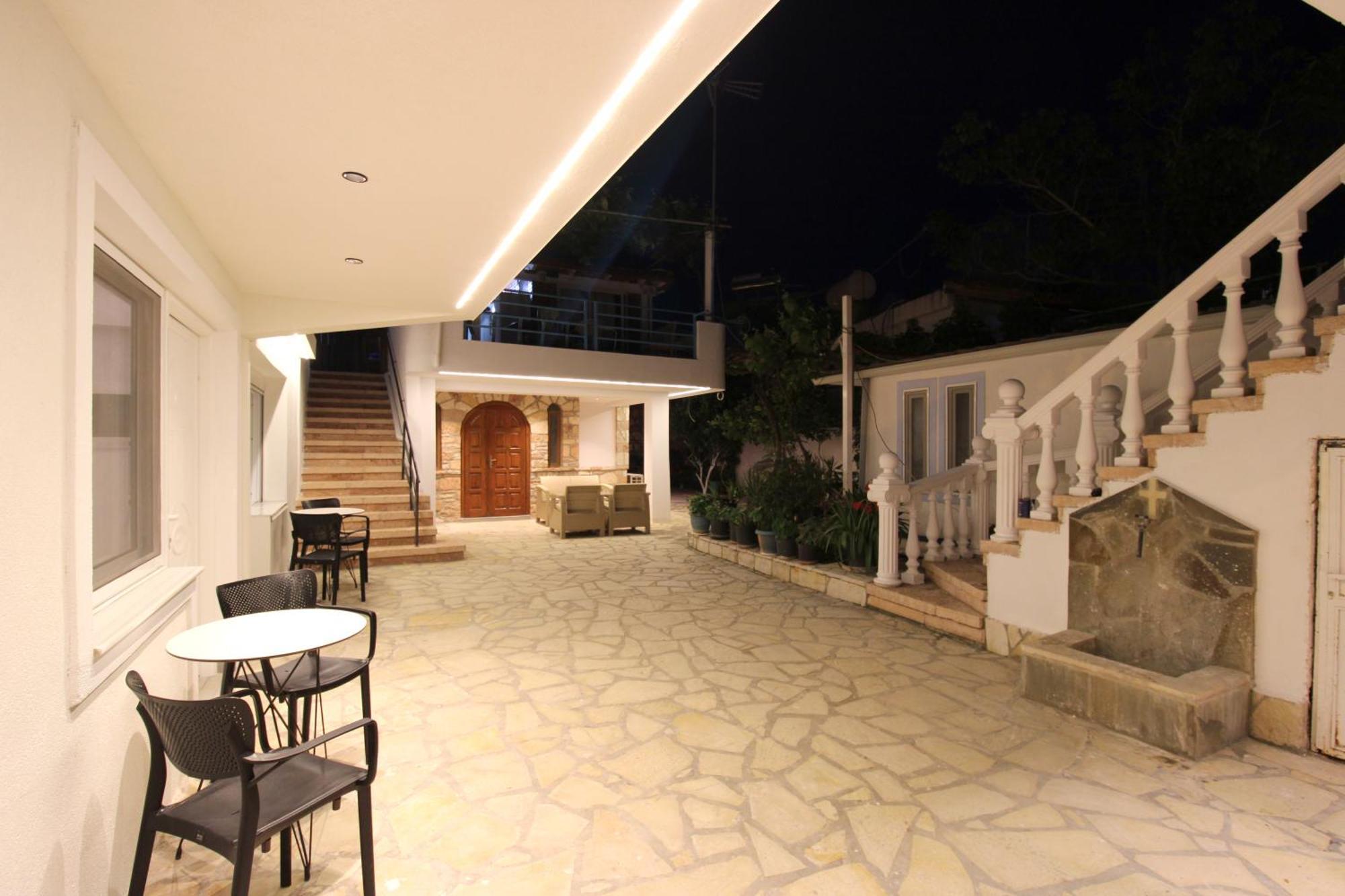 Melina'S Seaside Retreat Aparthotel Ksamil Eksteriør bilde