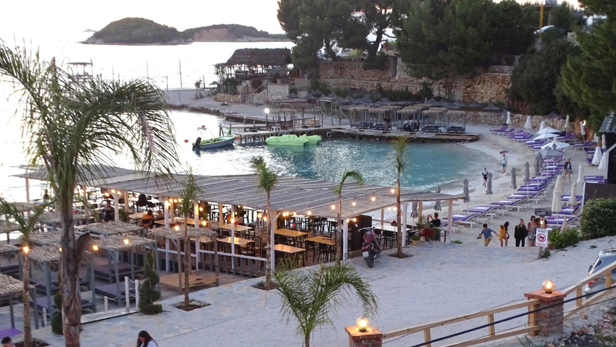 Melina'S Seaside Retreat Aparthotel Ksamil Eksteriør bilde